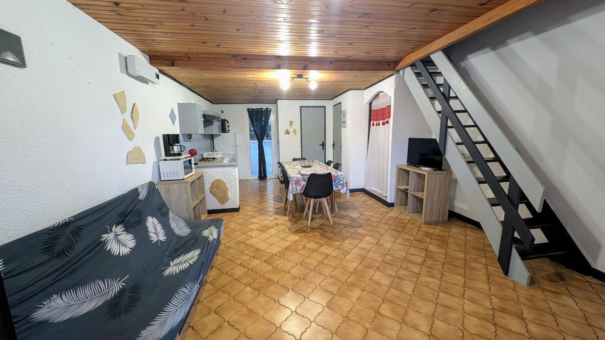Gite La Capelle Roquefort Des Corbieres Sigean Narbonne Aude Room photo